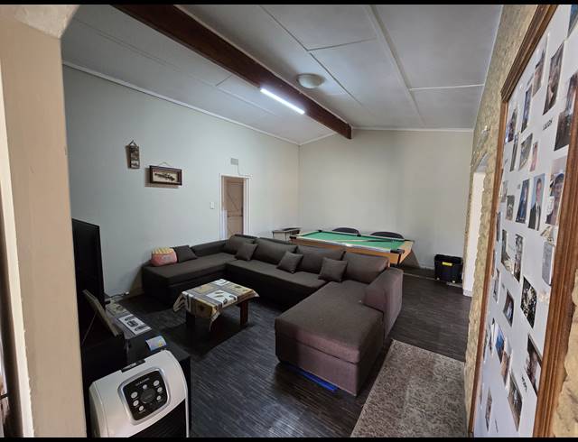 2HA FARM FOR SALE IN MANTEVREDE